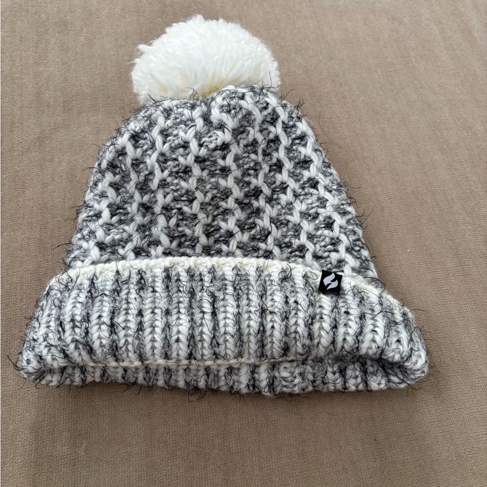 Cozy Knit Kids Beanie - Gray and White